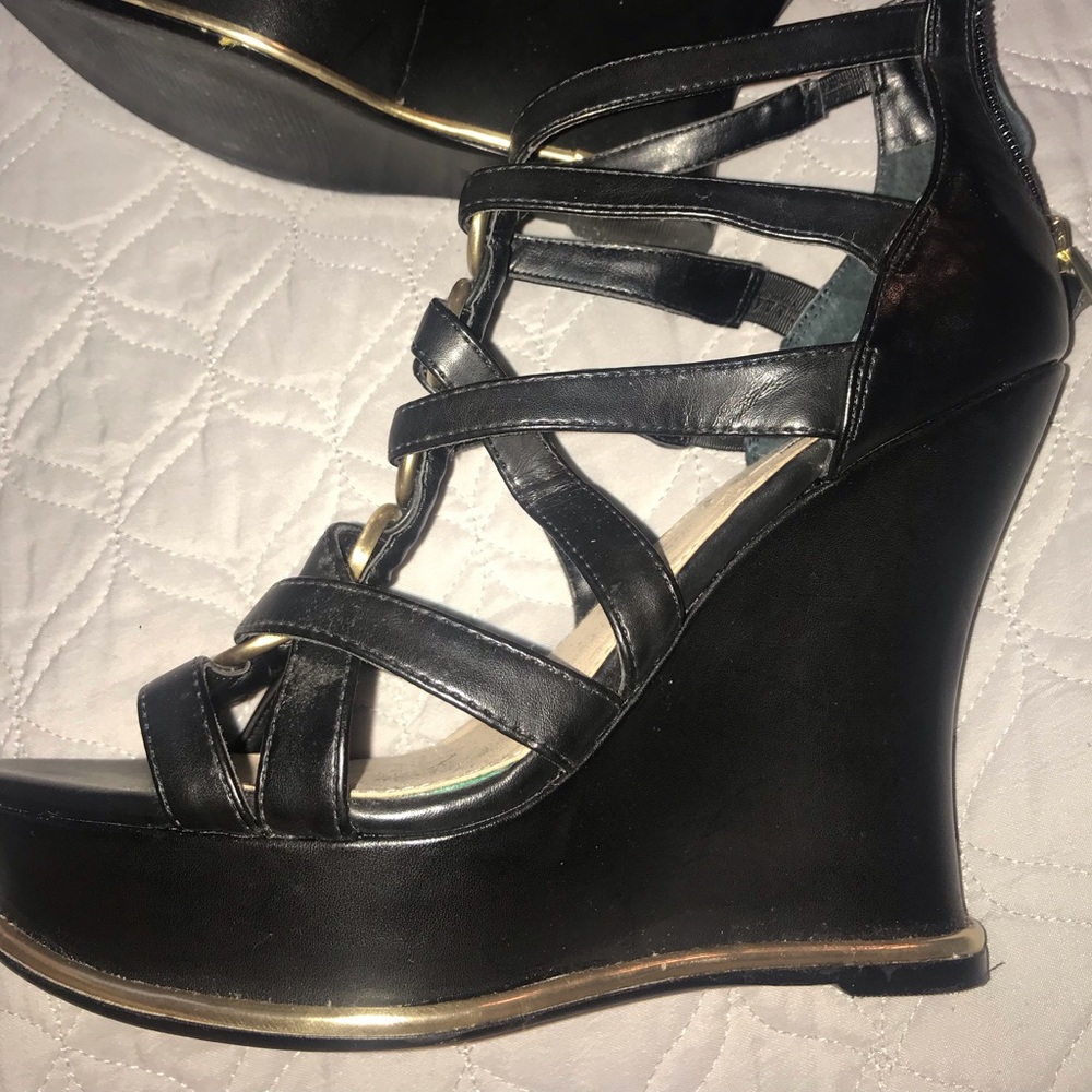 Black guess heels